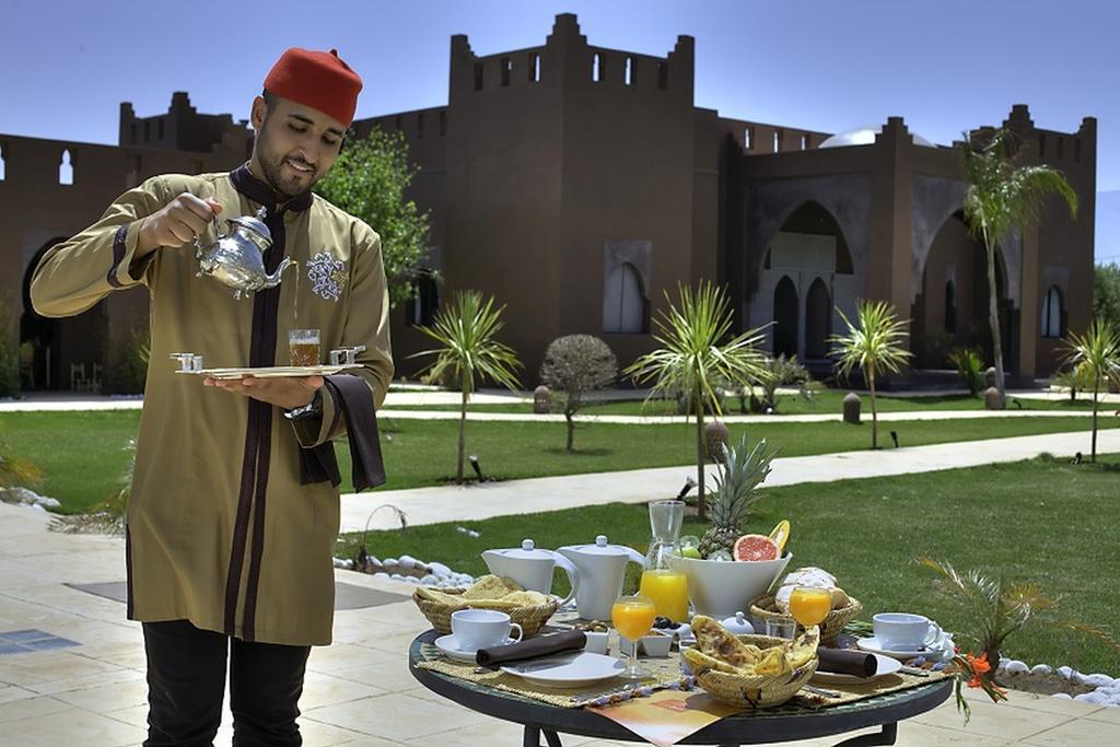 La Kasbah Igoudar Suites & Spa ララ・タクルクスト エクステリア 写真